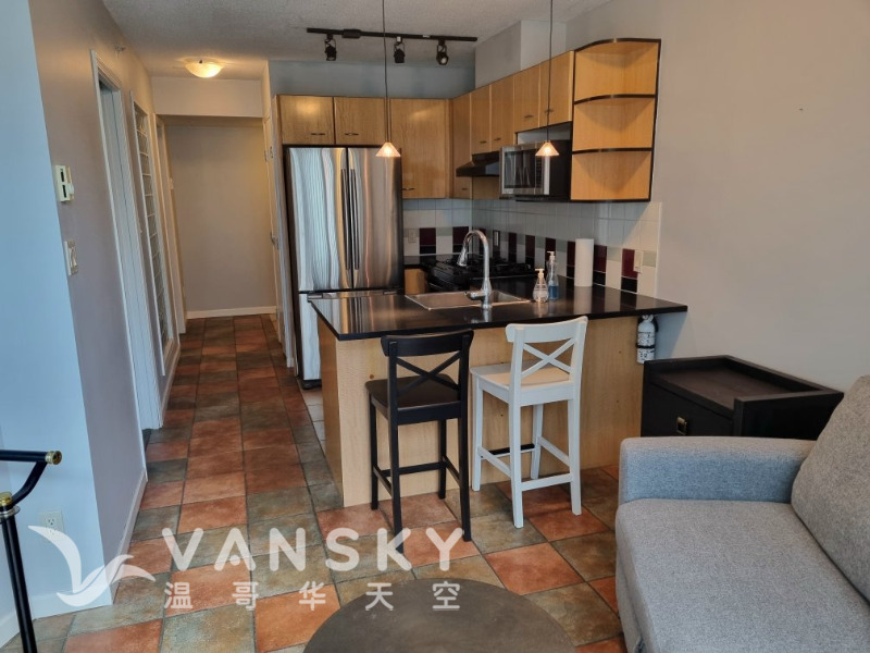 250616113737_4 Kitchen.jpg